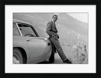 Sean Connery in Goldfinger- Framed print